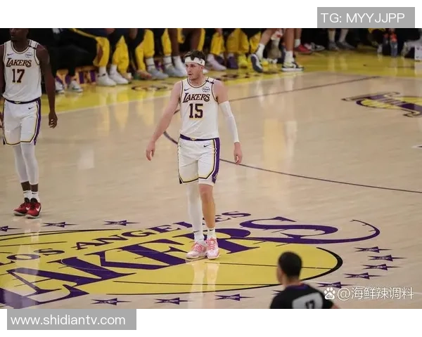 2020年8月19日开拓者与湖人激战回顾精彩瞬间与赛后分析